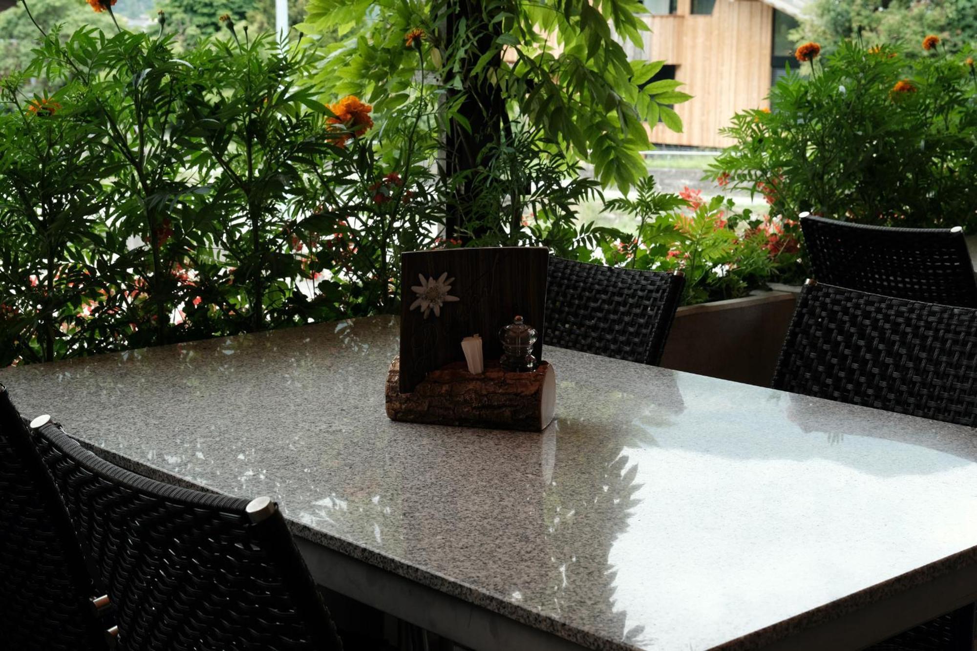 Hotel Tourist Meiringen Εξωτερικό φωτογραφία
